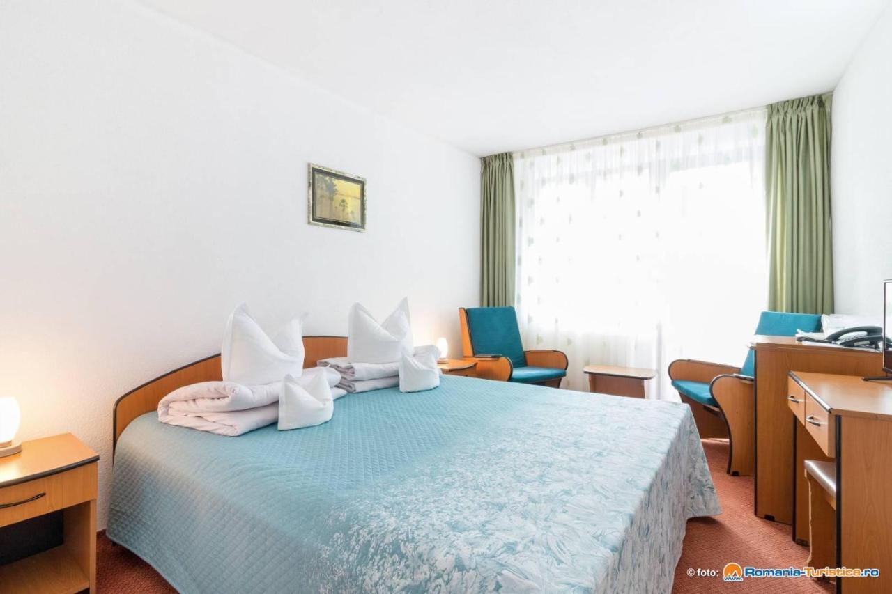 Hotel Bradul Durău Exterior foto