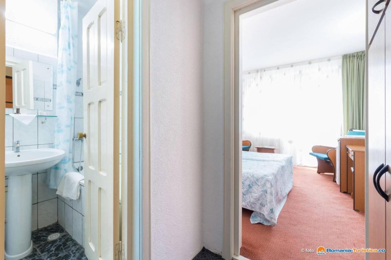 Hotel Bradul Durău Exterior foto